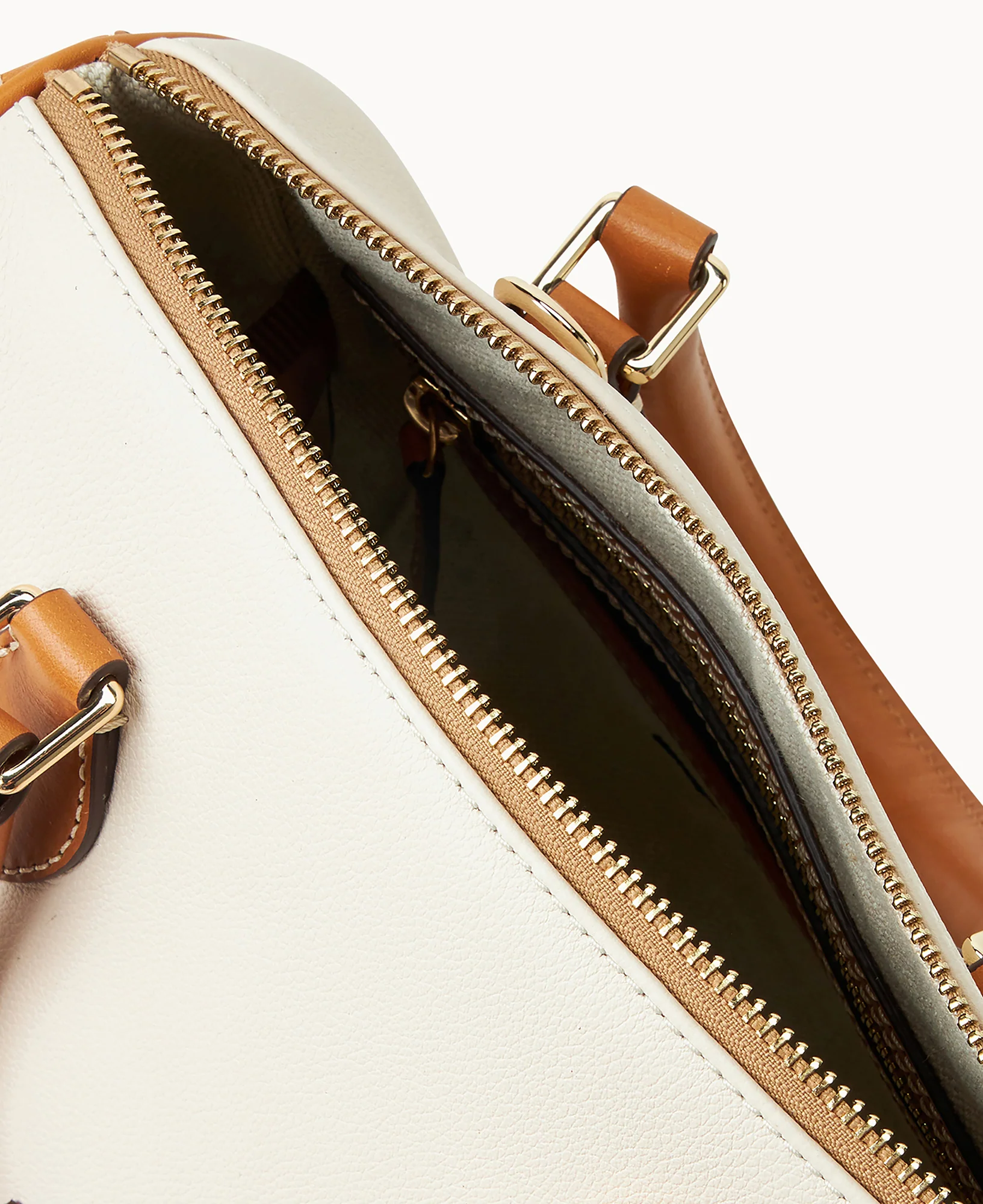 Sorrento Barrel Satchel 25 - Image 7