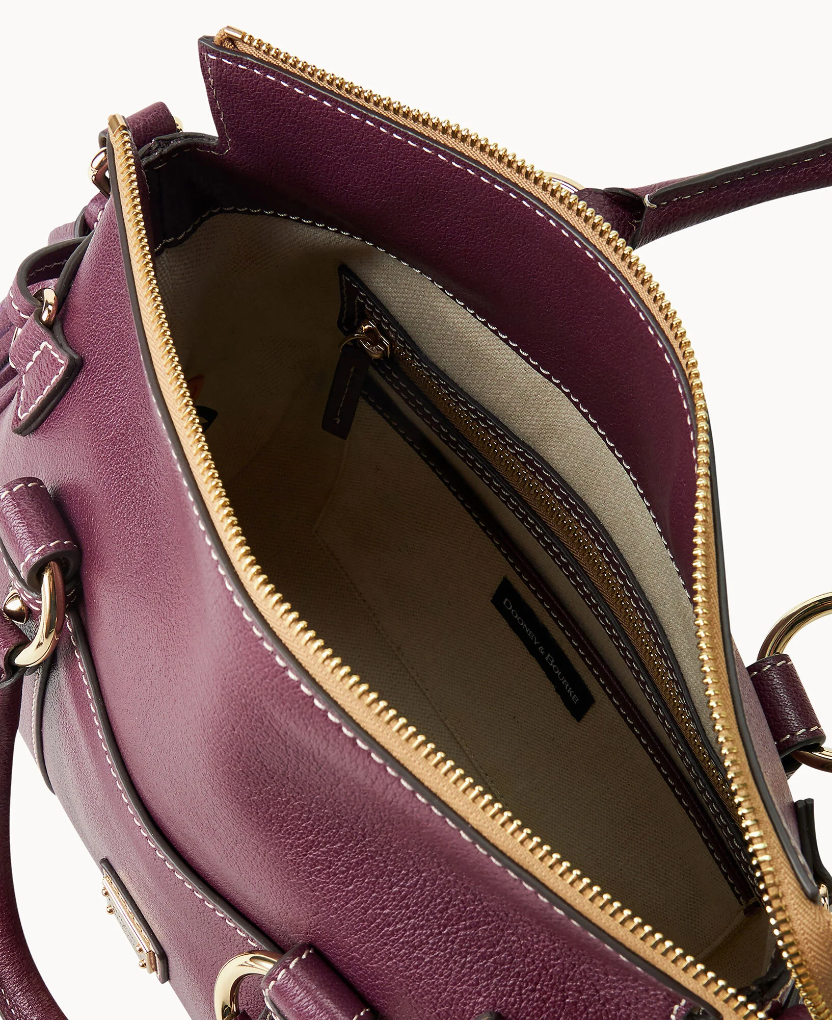 Sorrento Satchel 30 With Pocket - Image 13
